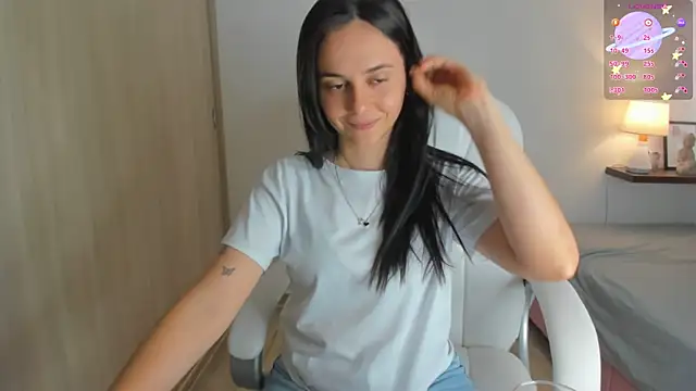 lucia s1 online show from January 24, 8:54 pm