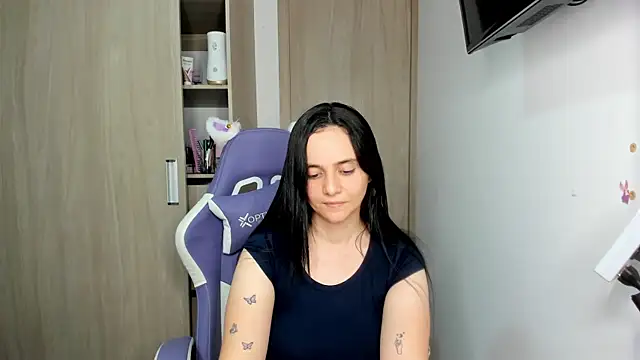 lucia s1 online show from July 21, 12:24 am