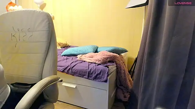 PamHardFuck online show from February 18, 7:10 pm