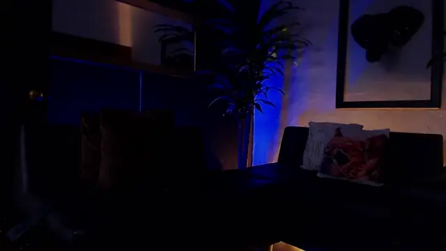 Snapshot of Markboyl chatting on March 14, 3:36 pm Markboyl online show from March 14, 3:36 pm