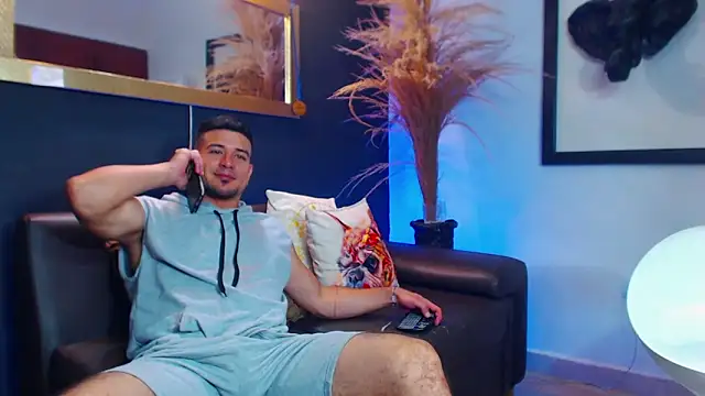 Snapshot of Markboyl chatting on September 10, 1:00 pm Markboyl online show from September 10, 1:00 pm