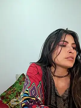 Alexandrasaenz online show from March 6, 4:08 am