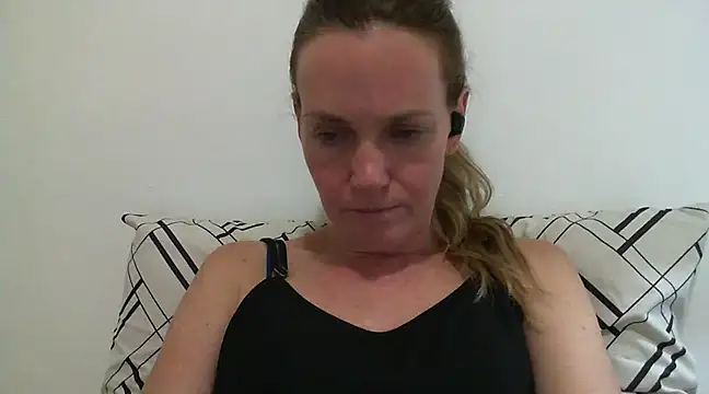 Annylove1 online show from March 12, 12:20 am