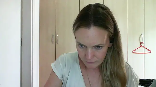 Annylove1 online show from March 18, 6:04 pm