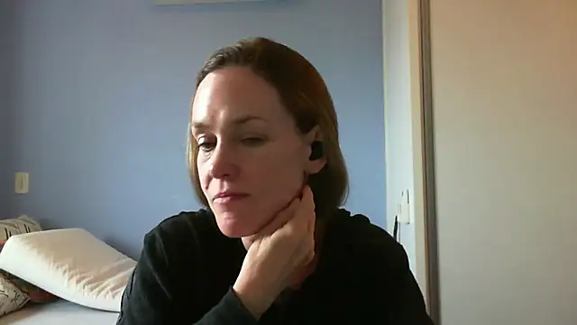 Annylove1 online show from September 16, 3:46 pm