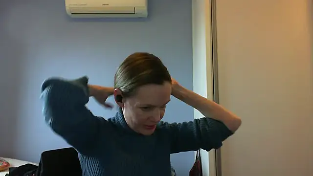 Annylove1 online show from September 24, 3:48 pm