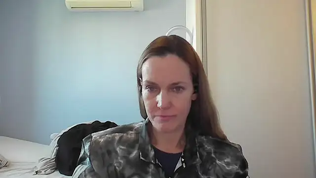 Annylove1 online show from November 28, 11:57 am