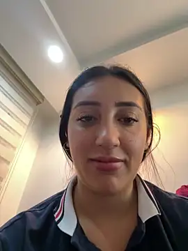 Snapshot of Hannahoff chatting on February 7, 11:24 pm Hannahoff online show from February 7, 11:24 pm