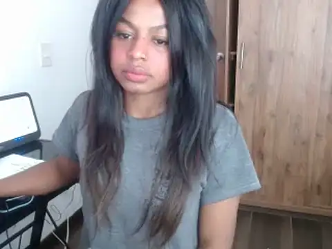 charlott7 online show from December 1, 9:15 pm