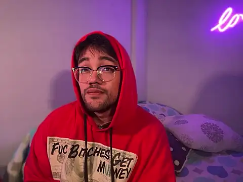 Im sophiie online show from January 21, 8:52 am