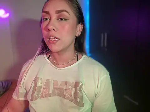 Im sophiie online show from January 28, 5:54 am