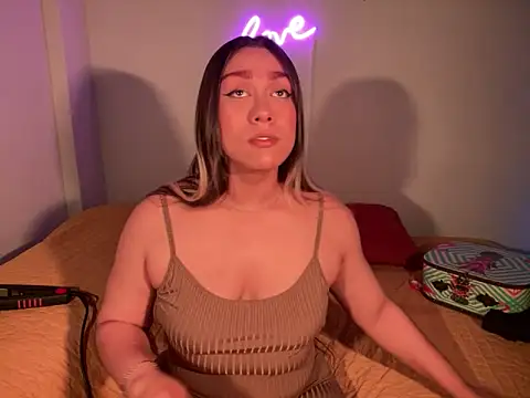 Im sophiie online show from January 31, 5:51 am