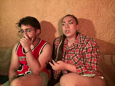 Im sophiie online show from February 1, 9:11 am