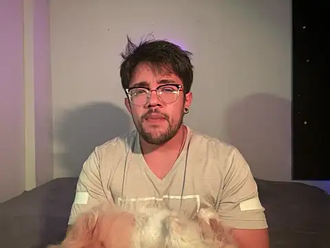 Im sophiie online show from February 7, 5:41 am