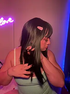 Im sophiie online show from February 16, 8:54 am