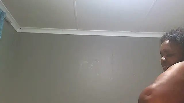 Rosehipsx76 online show from February 17, 6:25 pm