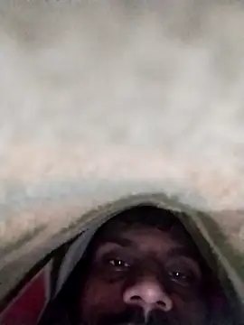 Snapshot of Cp7990208 chatting on November 30, 11:20 pm Cp7990208 online show from November 30, 11:20 pm