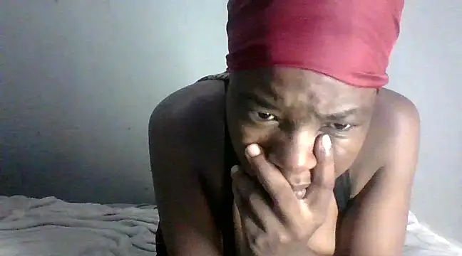 BeejayLoverxx online show from February 5, 3:23 am