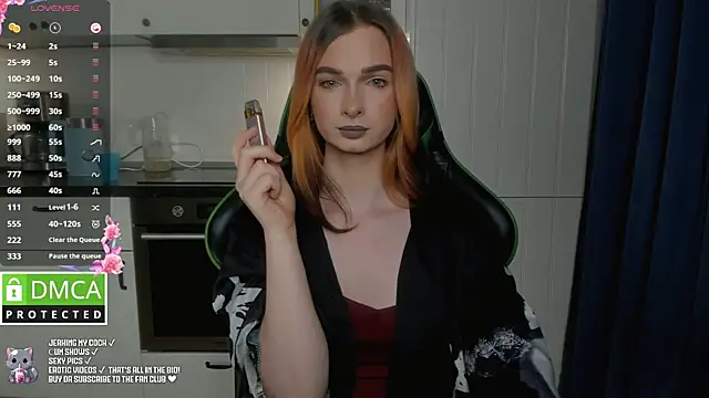 Lee Loo online show from February 3, 3:17 pm