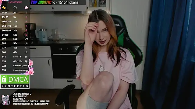 Lee Loo online show from February 27, 12:45 pm