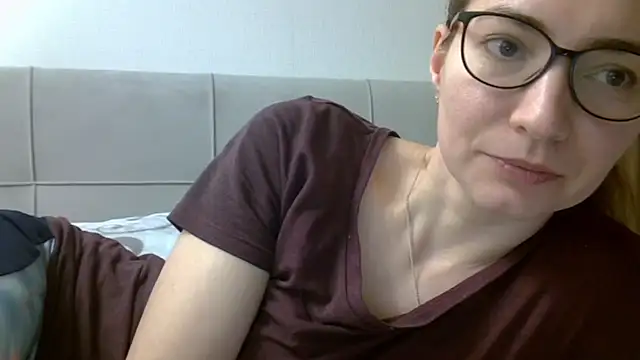 Ashleyspice online show from February 17, 7:47 am