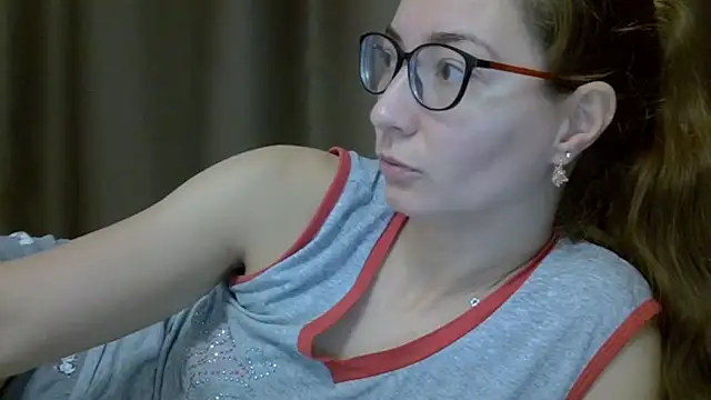 Ashleyspice online show from October 9, 5:49 am