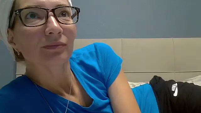 Ashleyspice online show from July 18, 5:55 am