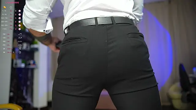 Snapshot of Demianblake chatting on March 5, 3:18 pm Demianblake online show from March 5, 3:18 pm