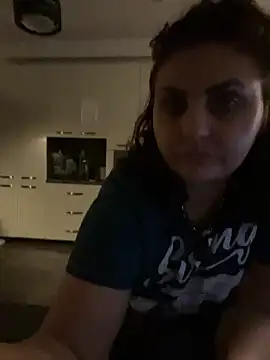 AnneKane online show from December 18, 10:46 pm