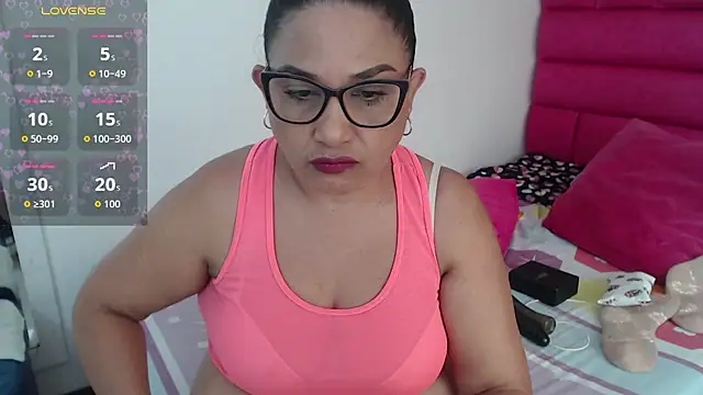 Katha Marck online show from June 26, 5:06 pm