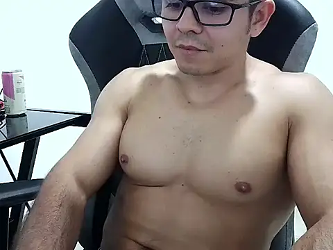 MILCARITAS3 online show from March 9, 6:50 am