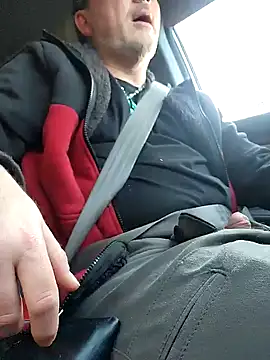 Hotredheadandtoungelasher online show from January 3, 1:25 pm