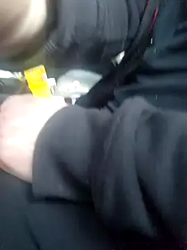 Hotredheadandtoungelasher online show from January 15, 1:20 pm