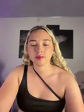 Irisweet  online show from November 21, 10:52 pm