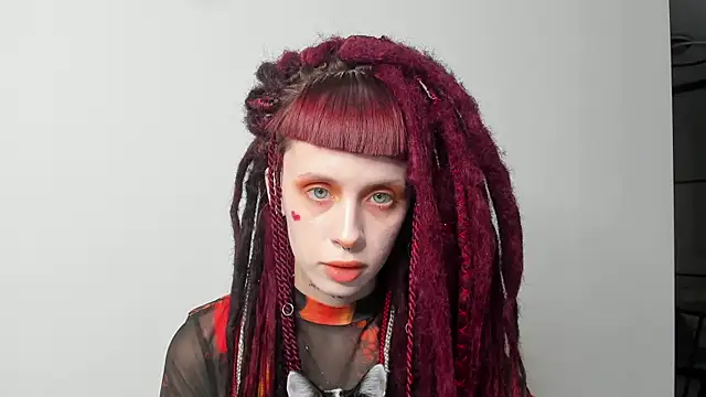 Snapshot of FlowerOfSin2001 chatting on March 2, 3:27 pm FlowerOfSin2001 online show from March 2, 3:27 pm