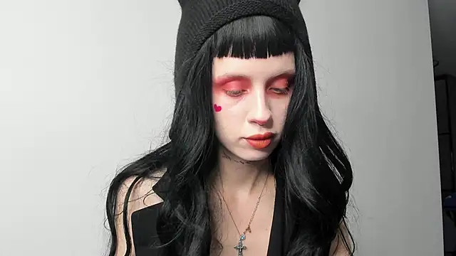 Snapshot of FlowerOfSin2001 chatting on March 12, 6:44 pm FlowerOfSin2001 online show from March 12, 6:44 pm