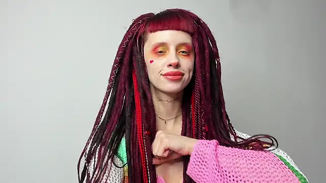 Snapshot of FlowerOfSin2001 chatting on March 18, 4:15 pm FlowerOfSin2001 online show from March 18, 4:15 pm