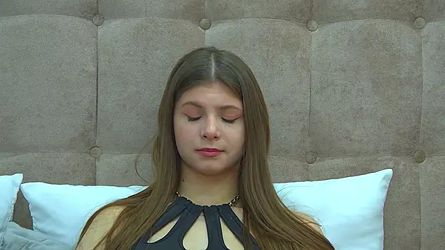 AudreyBarlow online show from February 11, 12:37 pm