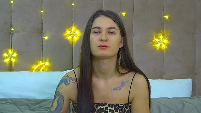 RachelSimpson online show from December 29, 6:27 pm