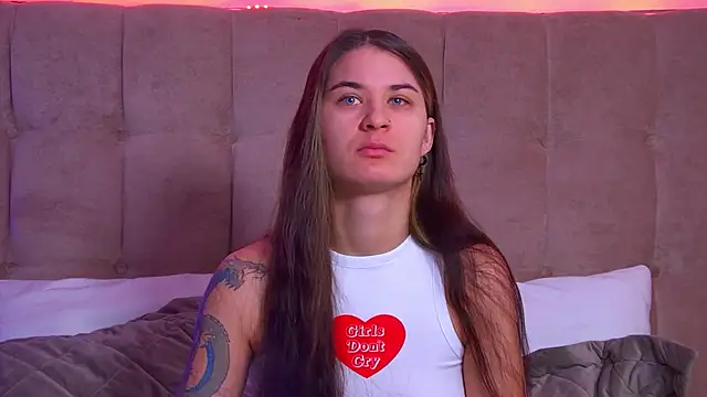 RachelSimpson online show from January 22, 6:20 pm