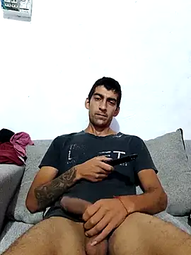 Elverguditojaja online show from March 7, 1:46 am