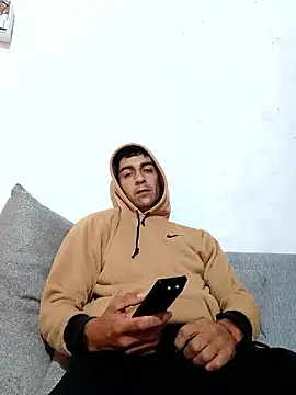 Elverguditojaja online show from April 5, 7:22 pm