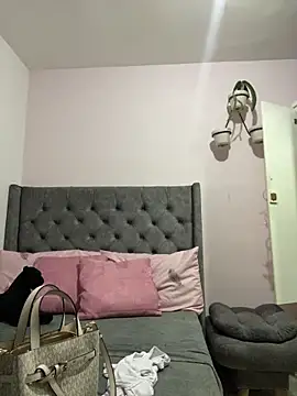 Kataliina online show from February 9, 10:54 pm