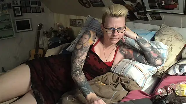 MaryG online show from January 30, 5:06 pm