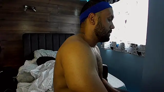 anthonylatynxd online show from April 18, 4:11 pm