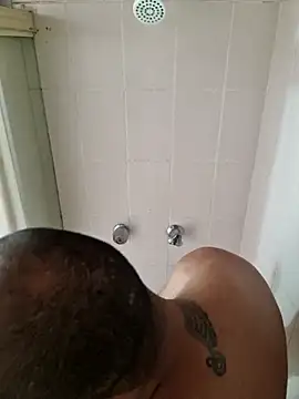 anthonylatynxd online show from April 22, 7:04 pm