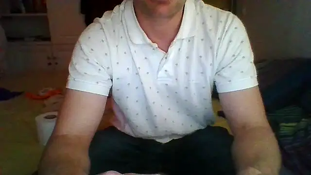 Snapshot of MmaxX004 chatting on February 28, 7:56 pm MmaxX004 online show from February 28, 7:56 pm