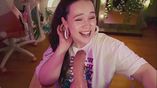 Chery Lady22 online show from March 5, 11:06 am