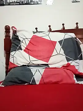 Snapshot of Chocolatinajet chatting on September 21, 4:30 pm Chocolatinajet online show from September 21, 4:30 pm