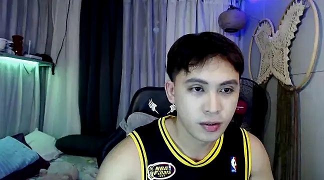 princeJayX online show from January 22, 8:51 am